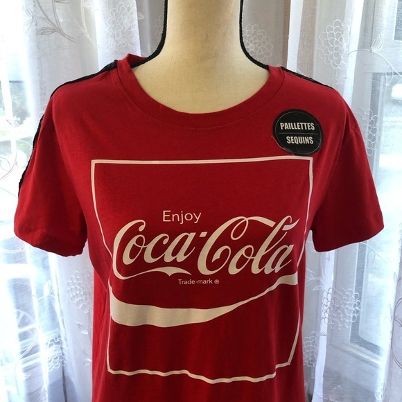 Coca-Cola T-shirt red SZ M NWT with  sequins - Picture 3 of 7